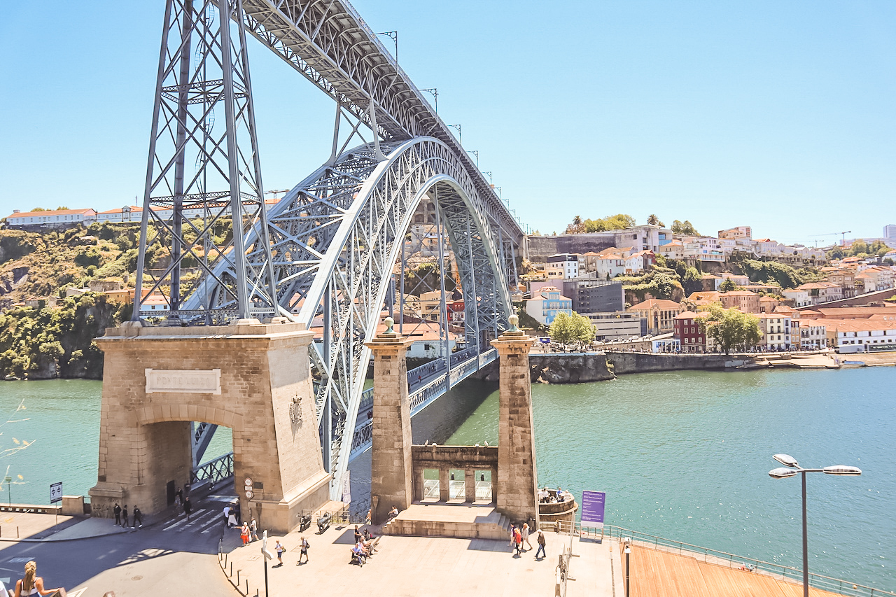 42 Instagram Hot Spots in Europe - Don Luis Bridge in Porto, Portugal