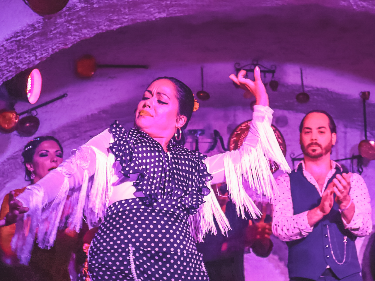 5 Alternative Things to Do in Granada - Flamenco Show in Sacramonte