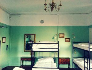 hostel-room-rotterdam