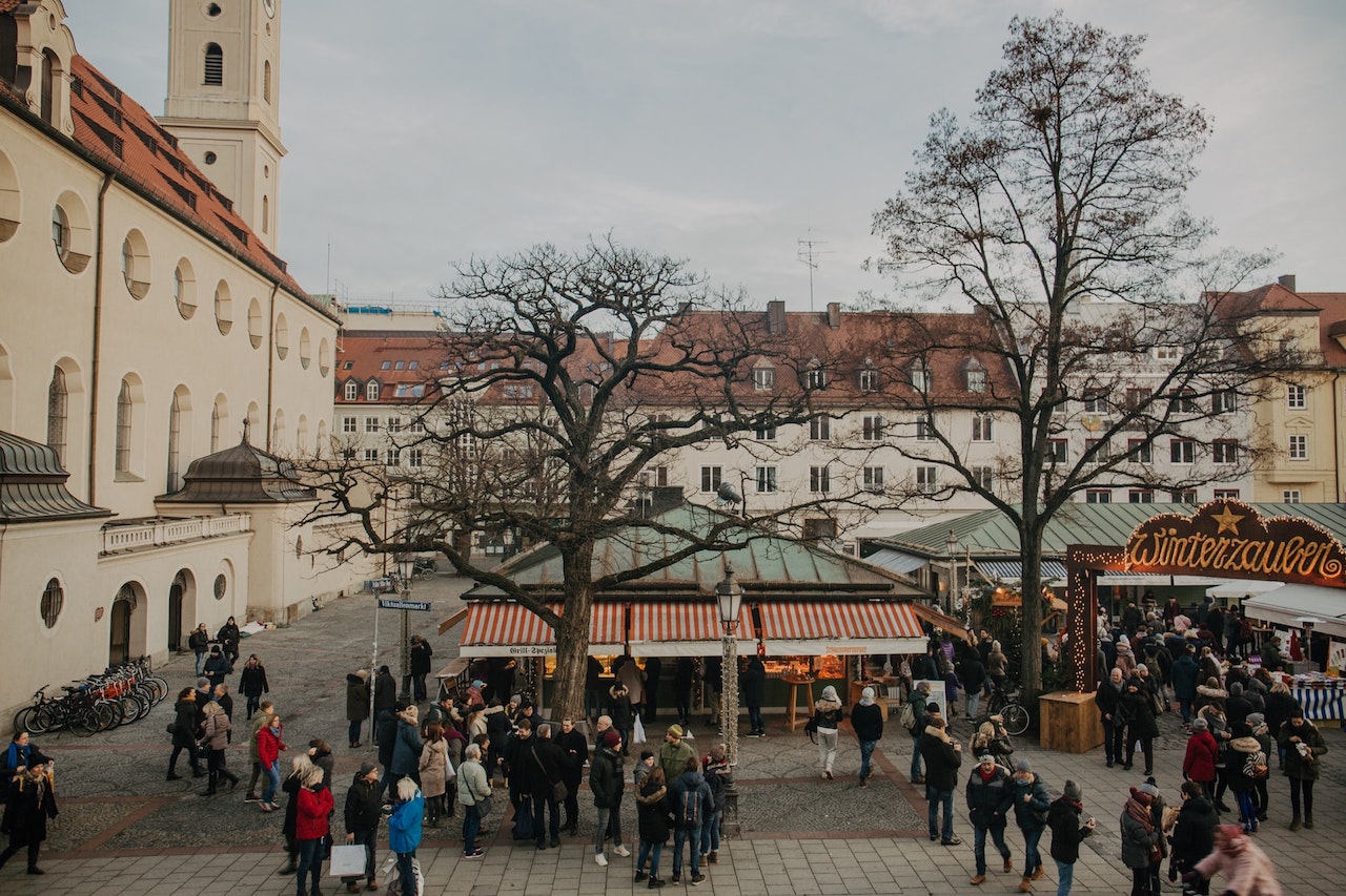 Guide to Christmas Markets in Munich- Photo by Alisa Anton on Unsplash