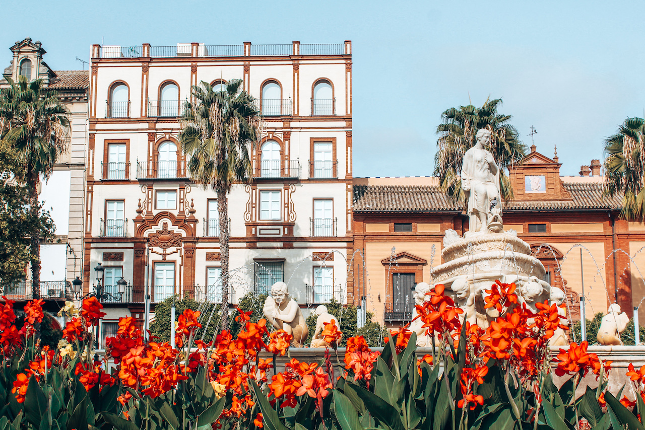 Seville, Spain - 10 Ways Students Can Travel for Free. Photo by @travellingthewonderworld on behalf of the Checkout.note program